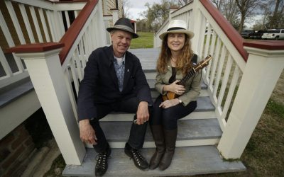 Episode #205 – Johnette and Scott